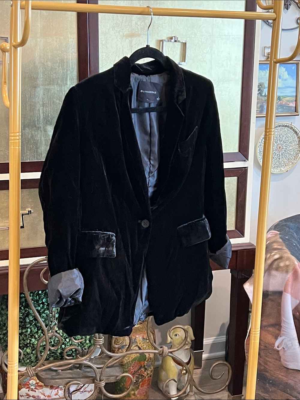 Olivaceous Black Velvet Blazer